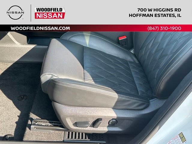 Certified 2023 Nissan Rogue Platinum w/ Platinum Premium Package AWD/4WD image 23