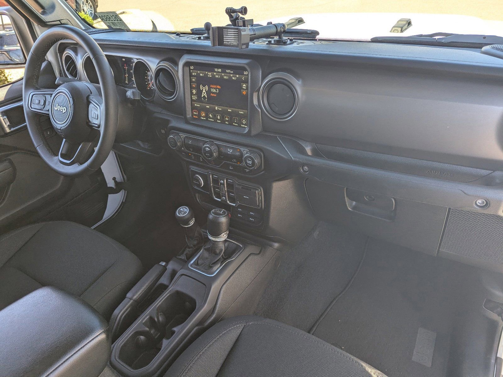 Used 2023 Jeep Gladiator Willys image 13