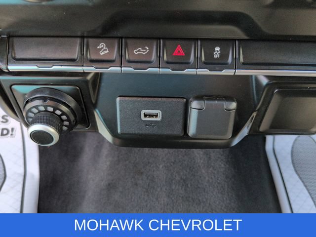 Used 2020 Chevrolet Silverado 1500 Custom Trail Boss w/ Custom Convenience Package AWD/4WD image 34
