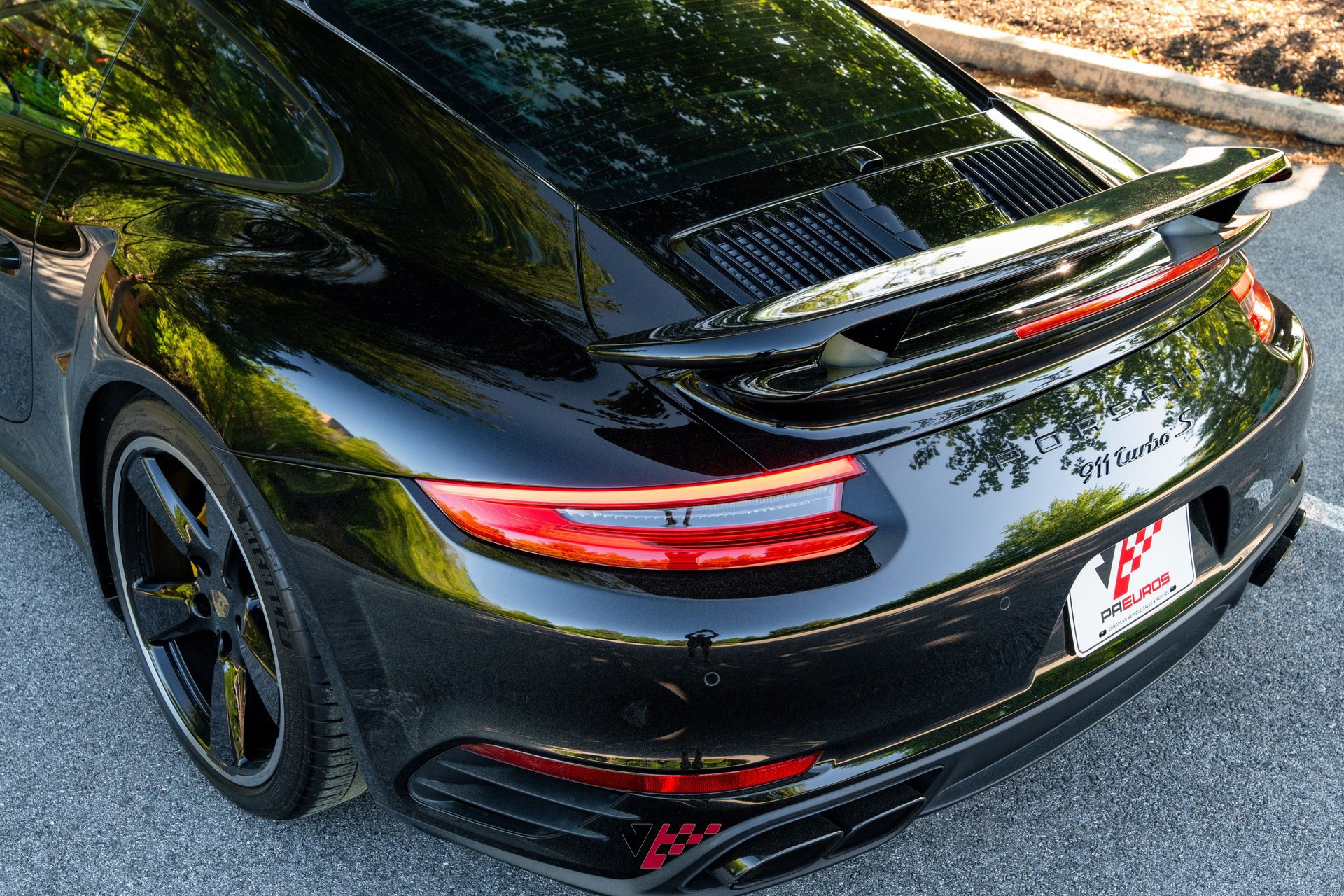 Used 2017 Porsche 911 Turbo S AWD/4WD image 35