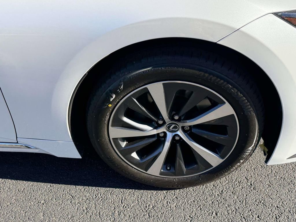 Used 2021 Lexus LS 500 AWD image 7