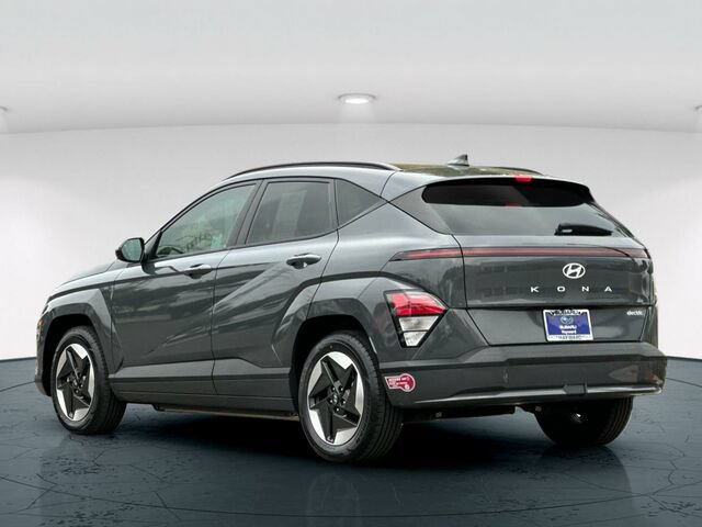 Used 2024 Hyundai Kona SEL FWD image 4