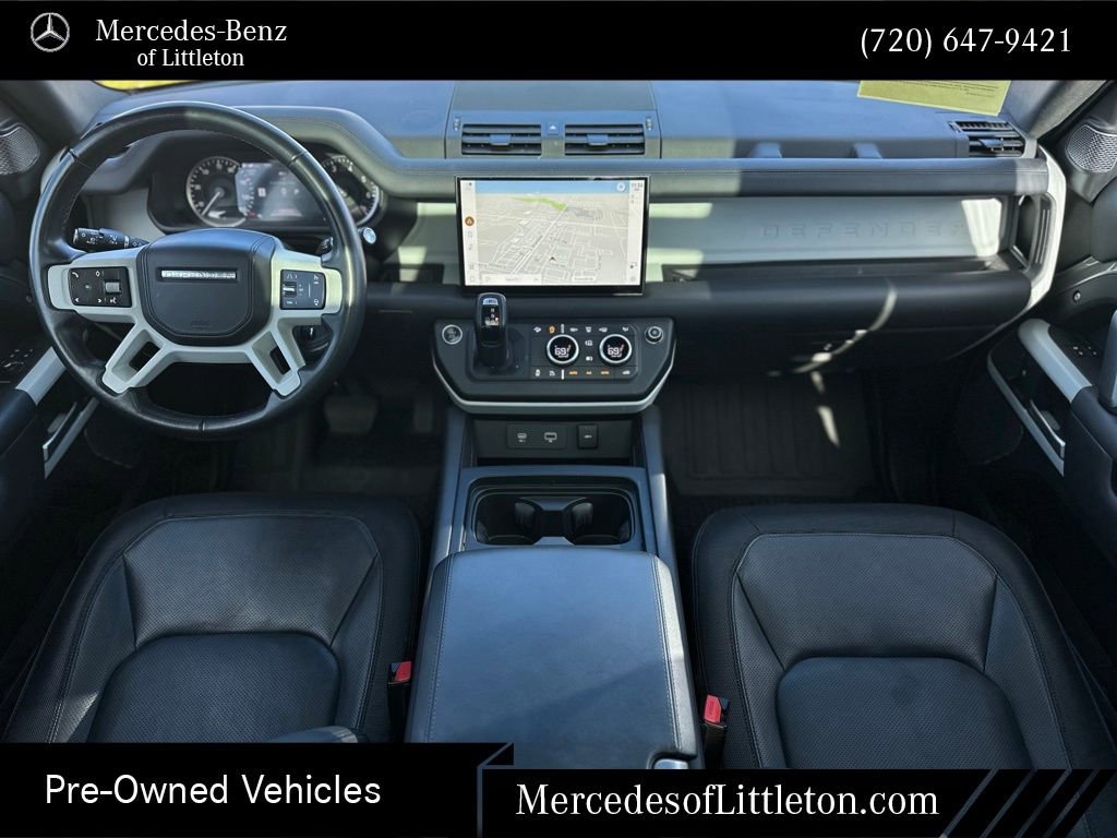 Used 2023 Land Rover Defender 90 X-Dynamic SE image 2