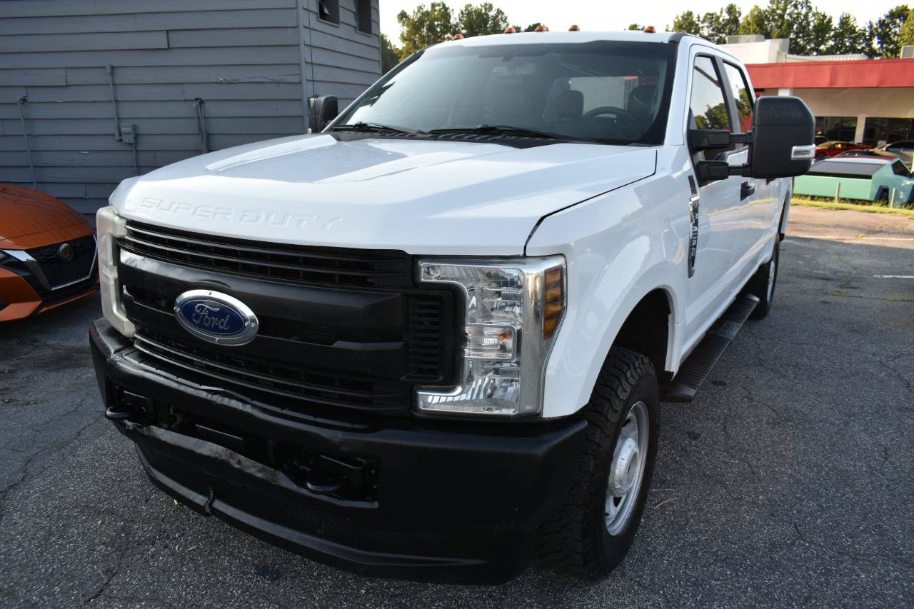 Used 2019 Ford F250 XL w/ Power Equipment Group AWD/4WD image 2