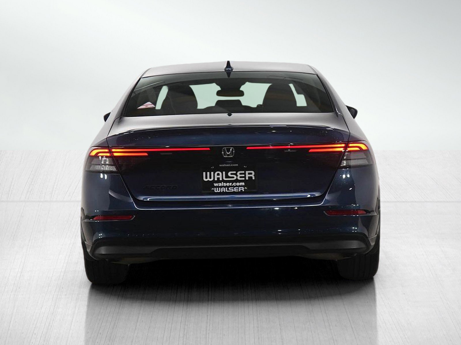 Used 2024 Honda Accord EX image 4