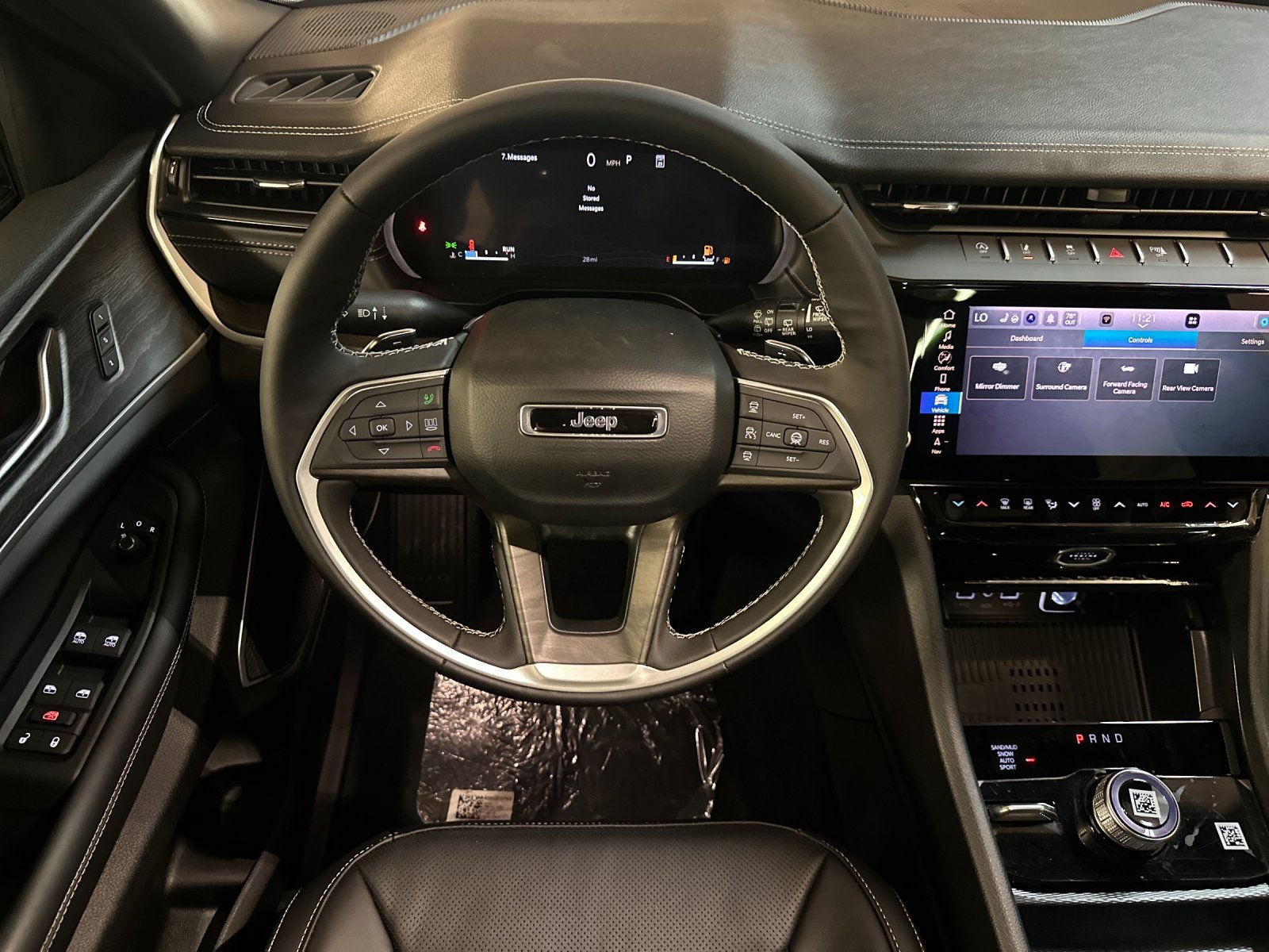 New 2026 Jeep Grand Cherokee Limited AWD/4WD image 13