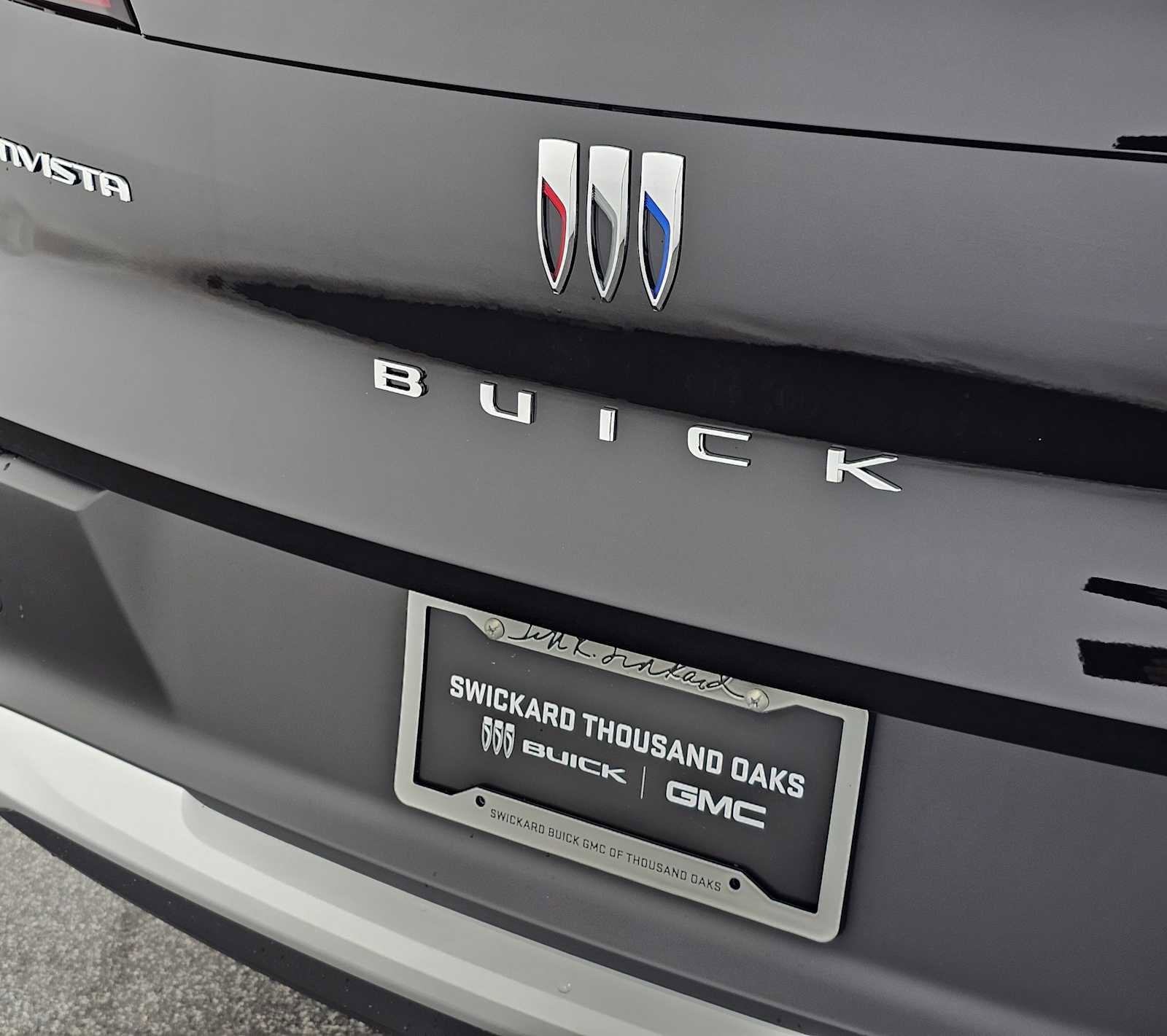 New 2026 Buick Envista Preferred w/ Advanced Safety Package FWD image 13
