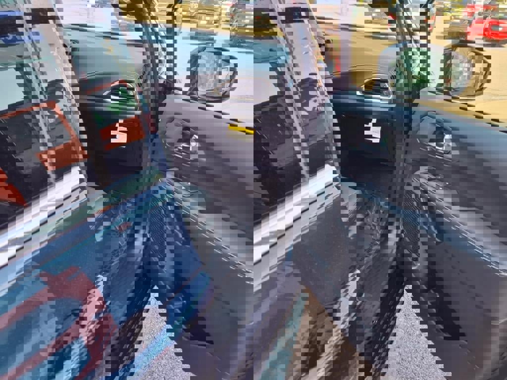 New 2025 Chrysler Pacifica Select image 23