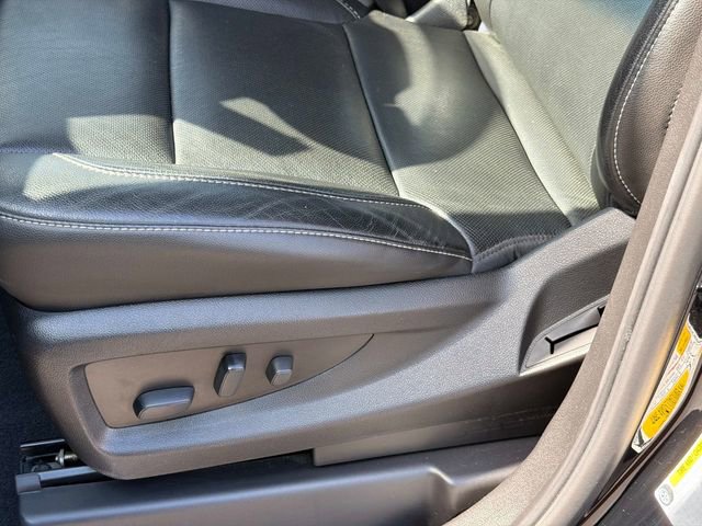 Used 2019 Chevrolet Suburban Premier image 25