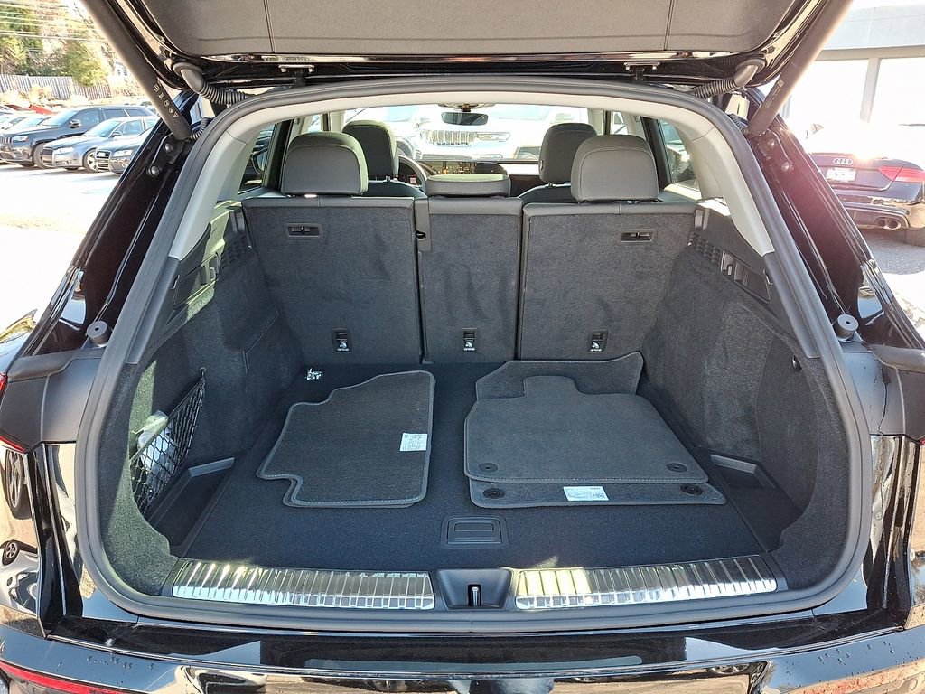 Certified 2025 Audi Q5 Premium w/ Premium Plus AWD/4WD image 29