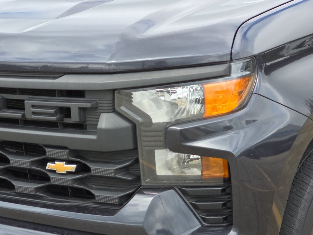 Used 2023 Chevrolet Silverado 1500 Custom RWD image 12