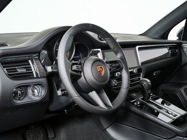 New 2026 Porsche Macan GTS AWD/4WD image 4