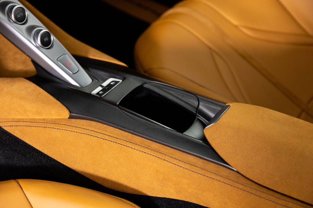 Certified 2019 Ferrari 812 Superfast RWD image 38