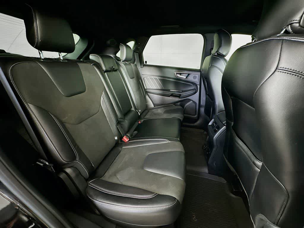 Certified 2019 Ford Edge ST w/ Convenience Package image 31