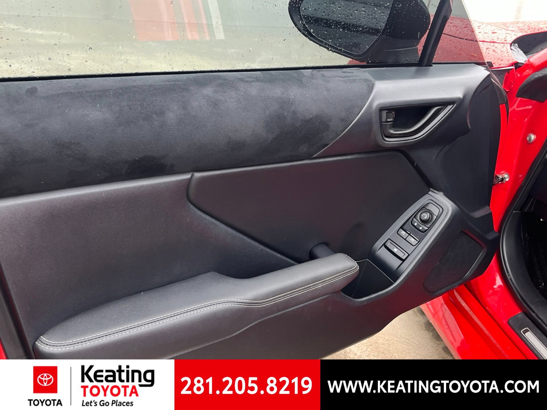 Used 2025 Toyota GR86 Premium RWD image 10