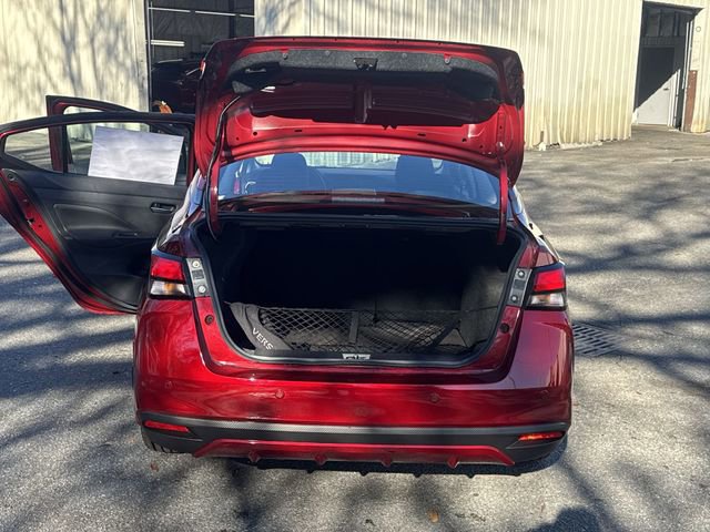New 2025 Nissan Versa SR w/ Trunk Package FWD image 12
