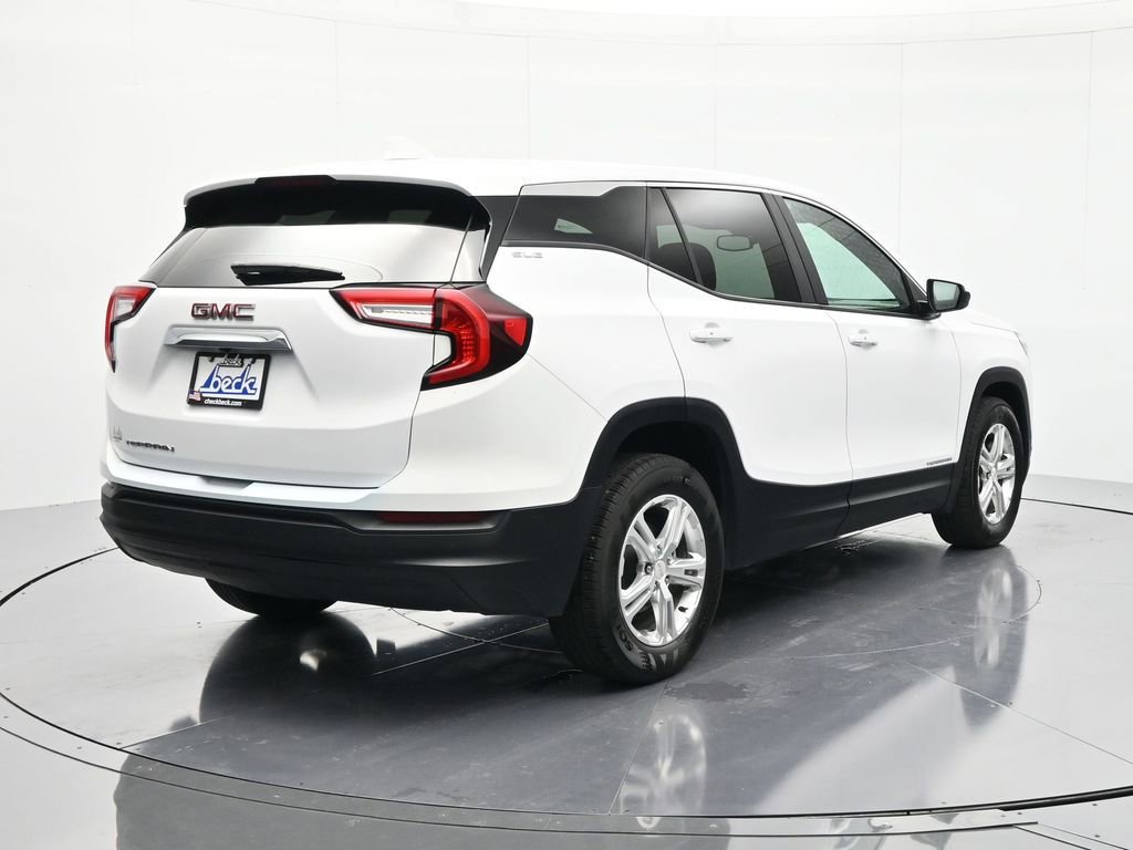 Used 2024 GMC Terrain SLE FWD image 5