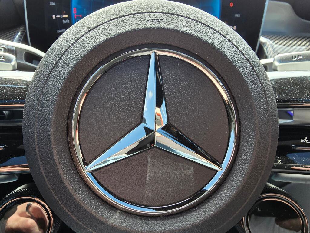 New 2025 Mercedes-Benz GLC 63 AMG S image 26