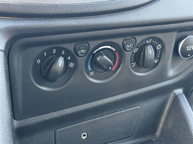 Used 2018 Ford Transit 250 130 Low Roof image 17