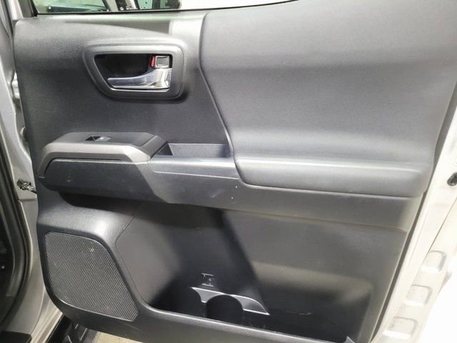 Used 2018 Toyota Tacoma TRD Sport image 50