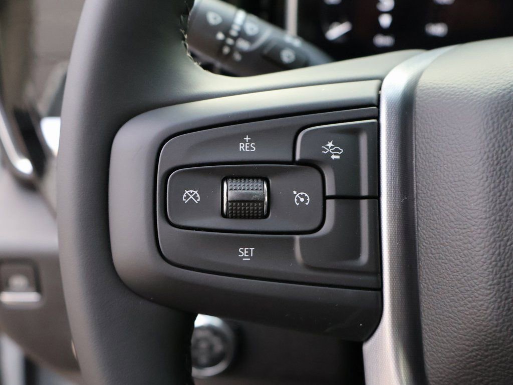 New 2026 GMC Sierra 2500 SLE image 39