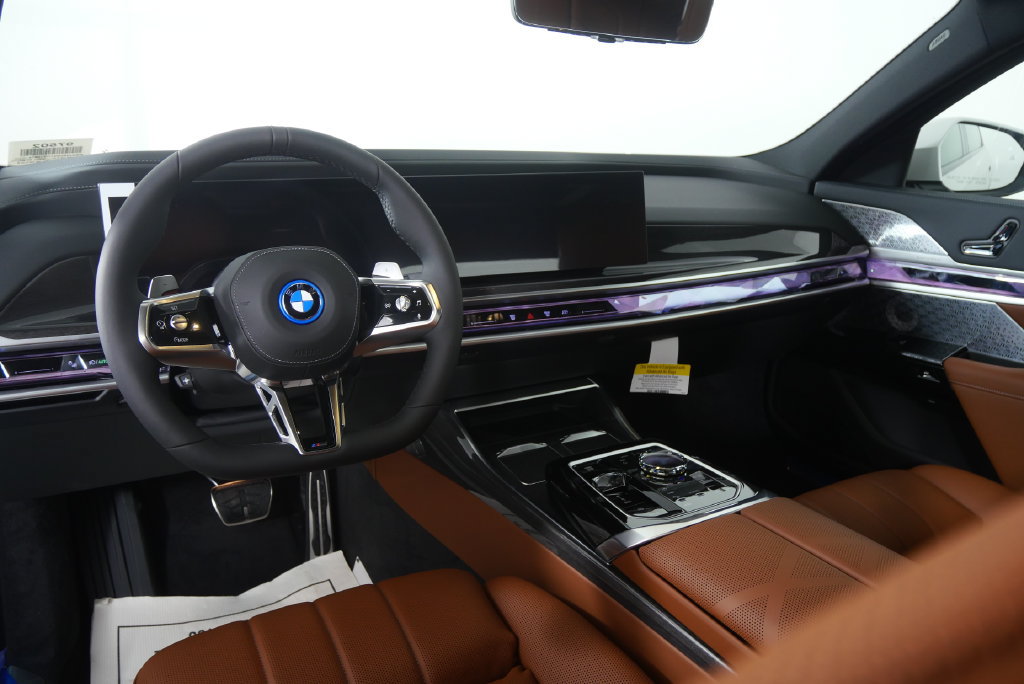 New 2026 BMW 750e xDrive w/ Executive Package AWD/4WD image 19