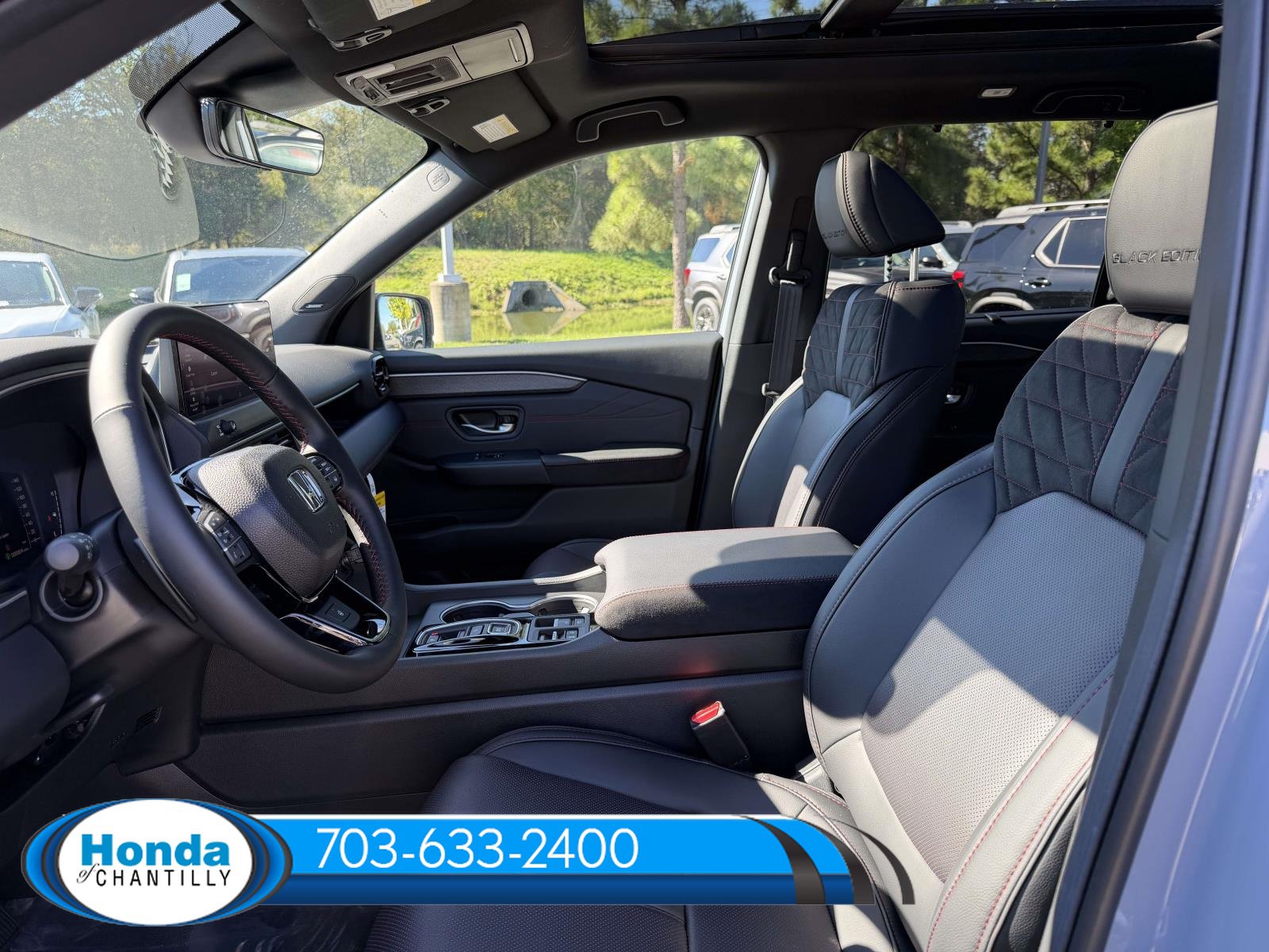 New 2026 Honda Pilot Black Edition image 12