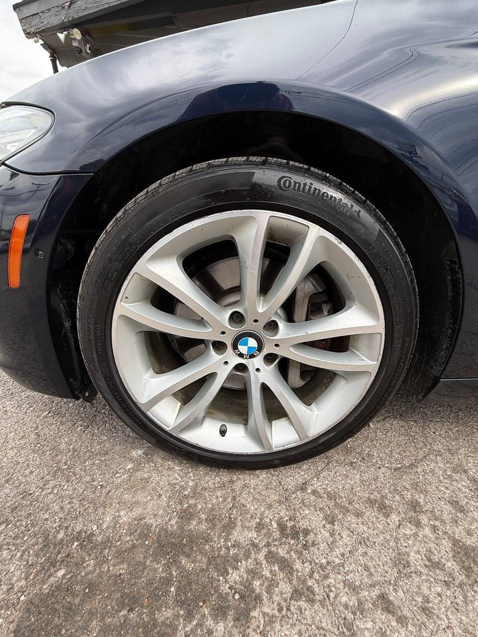 Used 2015 BMW 535i xDrive Sedan AWD/4WD image 29