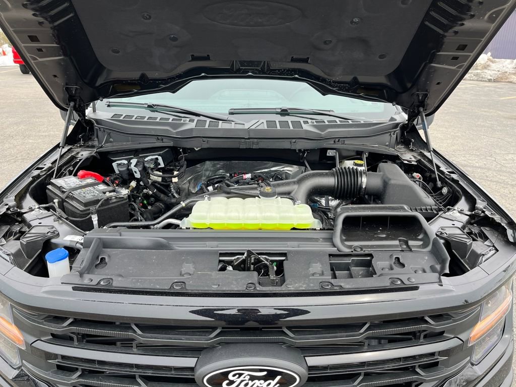 New 2026 Ford F150 XLT w/ Equipment Group 302A MID AWD/4WD image 22