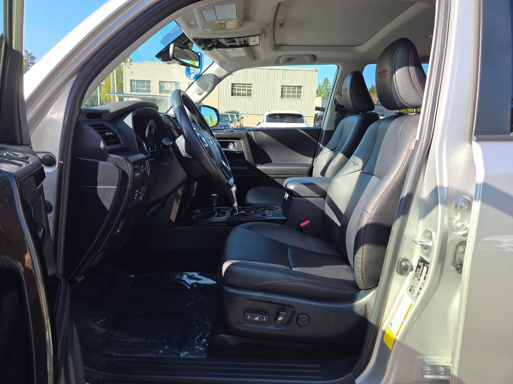 Used 2023 Toyota 4Runner TRD Off-Road Premium w/ Moonroof Package AWD/4WD image 21