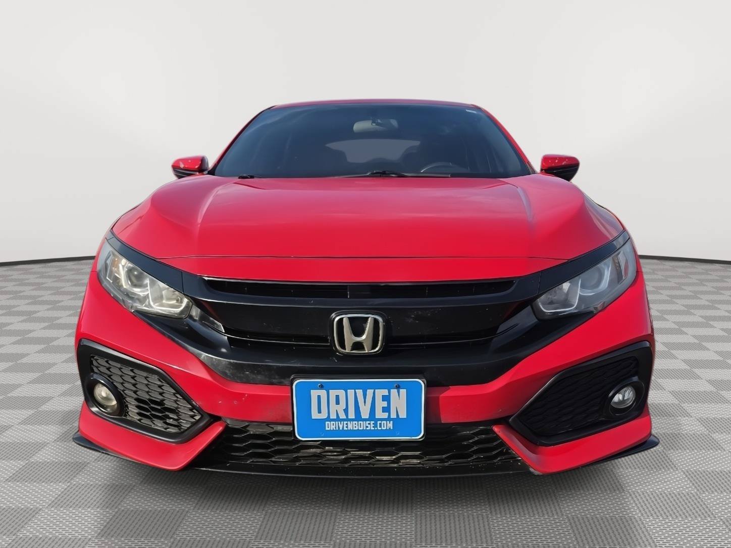 Used 2018 Honda Civic Sport image 2