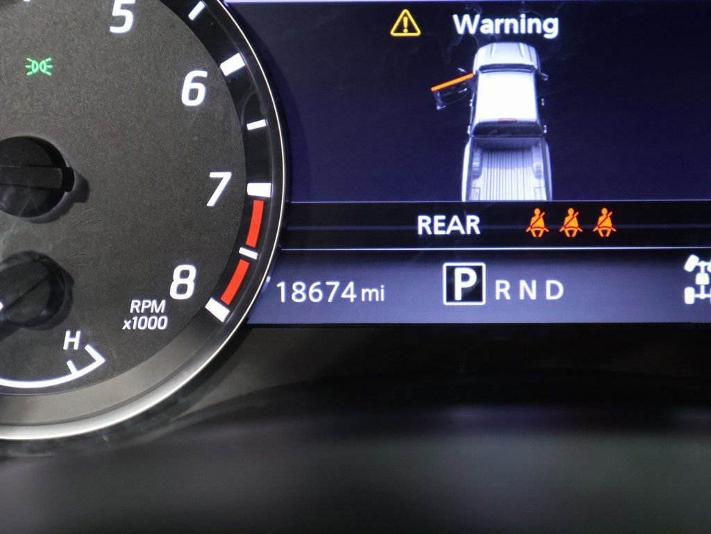 Used 2024 Nissan Frontier SV video 2