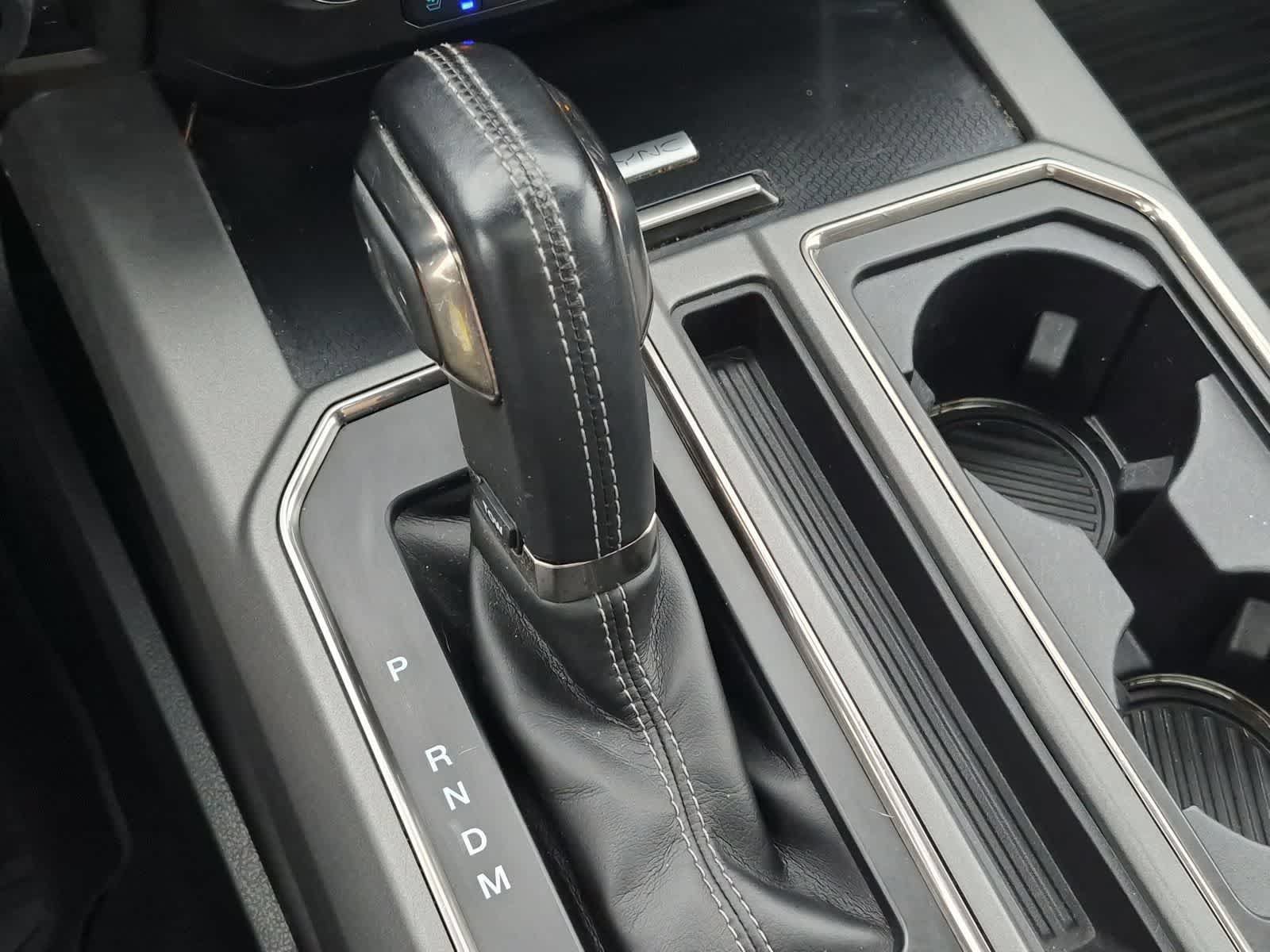Used 2018 Ford F150 Raptor w/ Equipment Group 802A Luxury AWD/4WD image 34