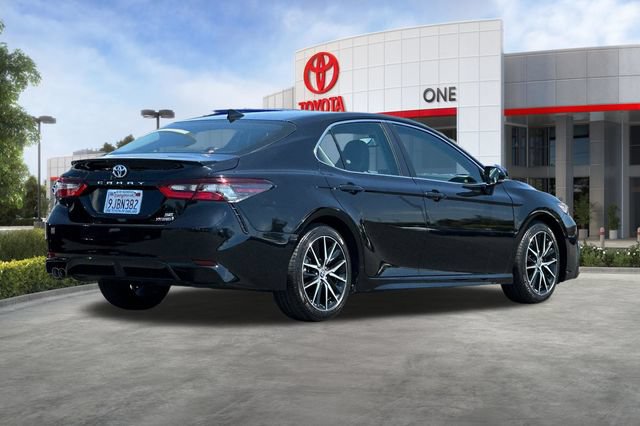 Certified 2023 Toyota Camry SE w/ Audio Upgrade Package FWD image 5