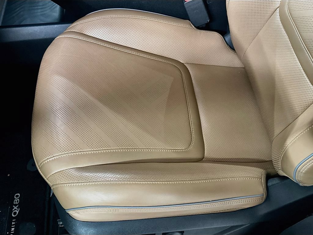 Certified 2026 INFINITI QX80 Luxe w/ Cargo Package AWD/4WD image 21