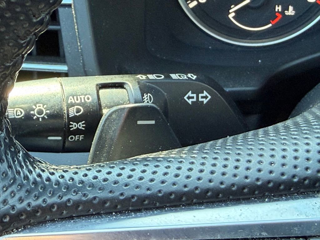 Used 2022 Mitsubishi Outlander SE AWD/4WD image 15