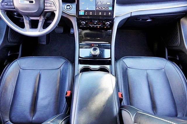 Used 2023 Jeep Grand Cherokee Limited w/ Trailer Tow Prep Group (B) image 20