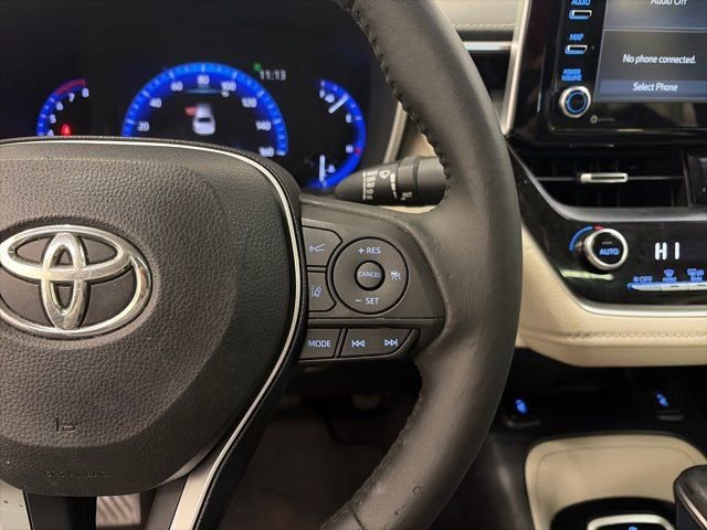 Used 2020 Toyota Corolla XLE FWD image 19