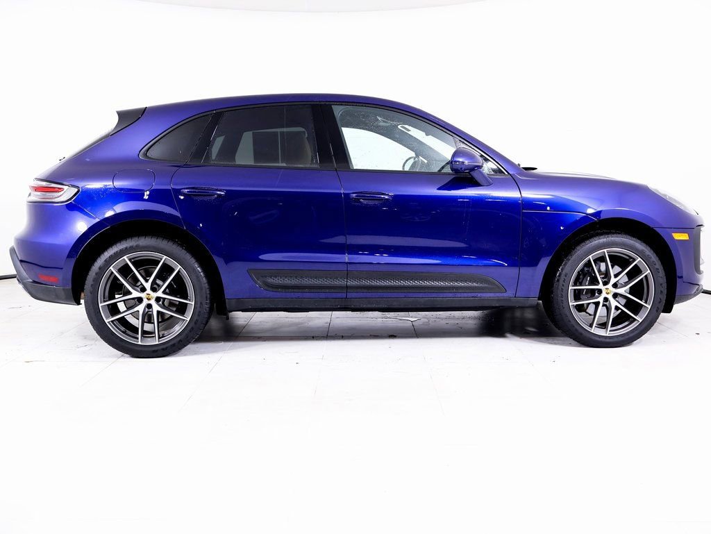Certified 2023 Porsche Macan image 26
