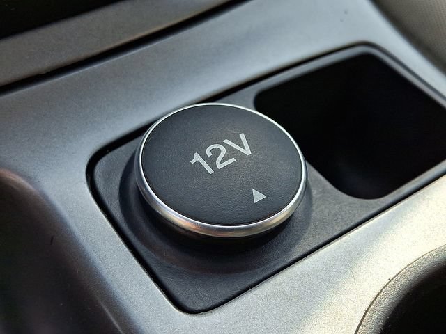 Used 2015 Ford Escape SE AWD/4WD image 23
