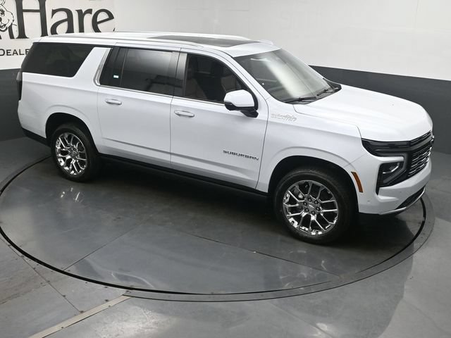 New 2026 Chevrolet Suburban High Country AWD/4WD image 17