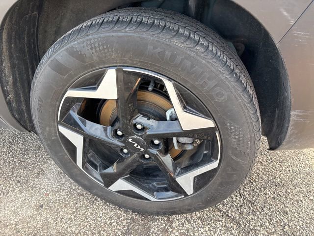 Certified 2024 Kia Seltos EX image 8