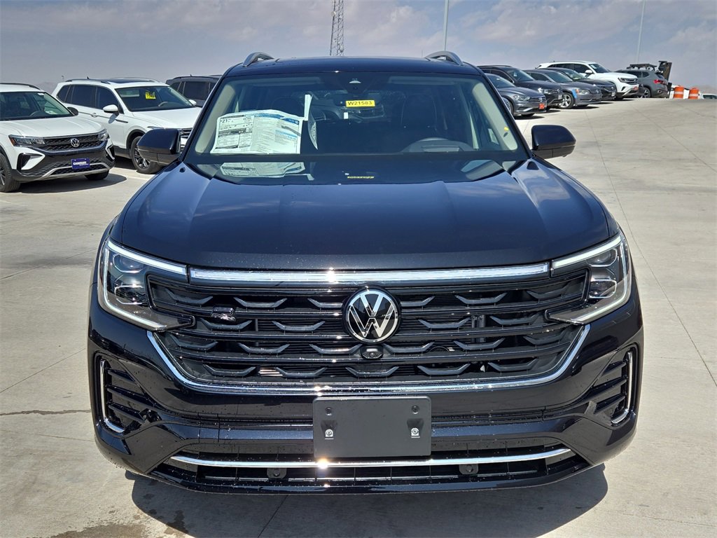 New 2025 Volkswagen Atlas SEL Premium R-Line image 3