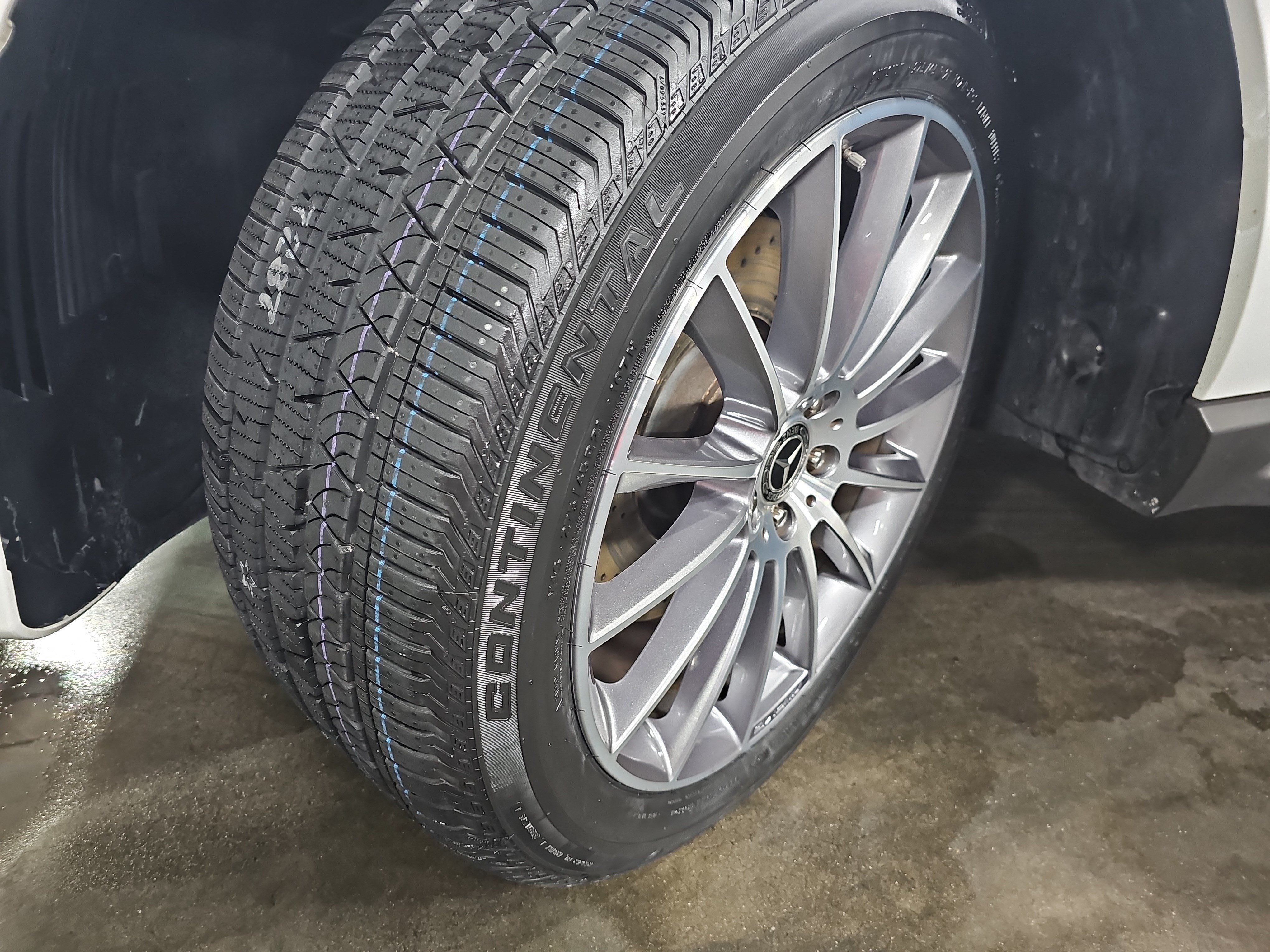 Used 2024 Mercedes-Benz GLE 350 4MATIC image 32