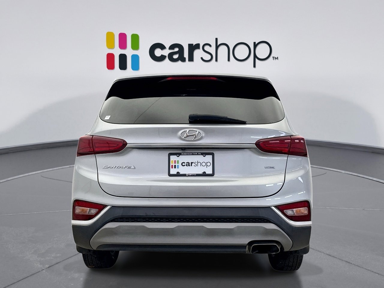 Used 2020 Hyundai Santa Fe SE image 4