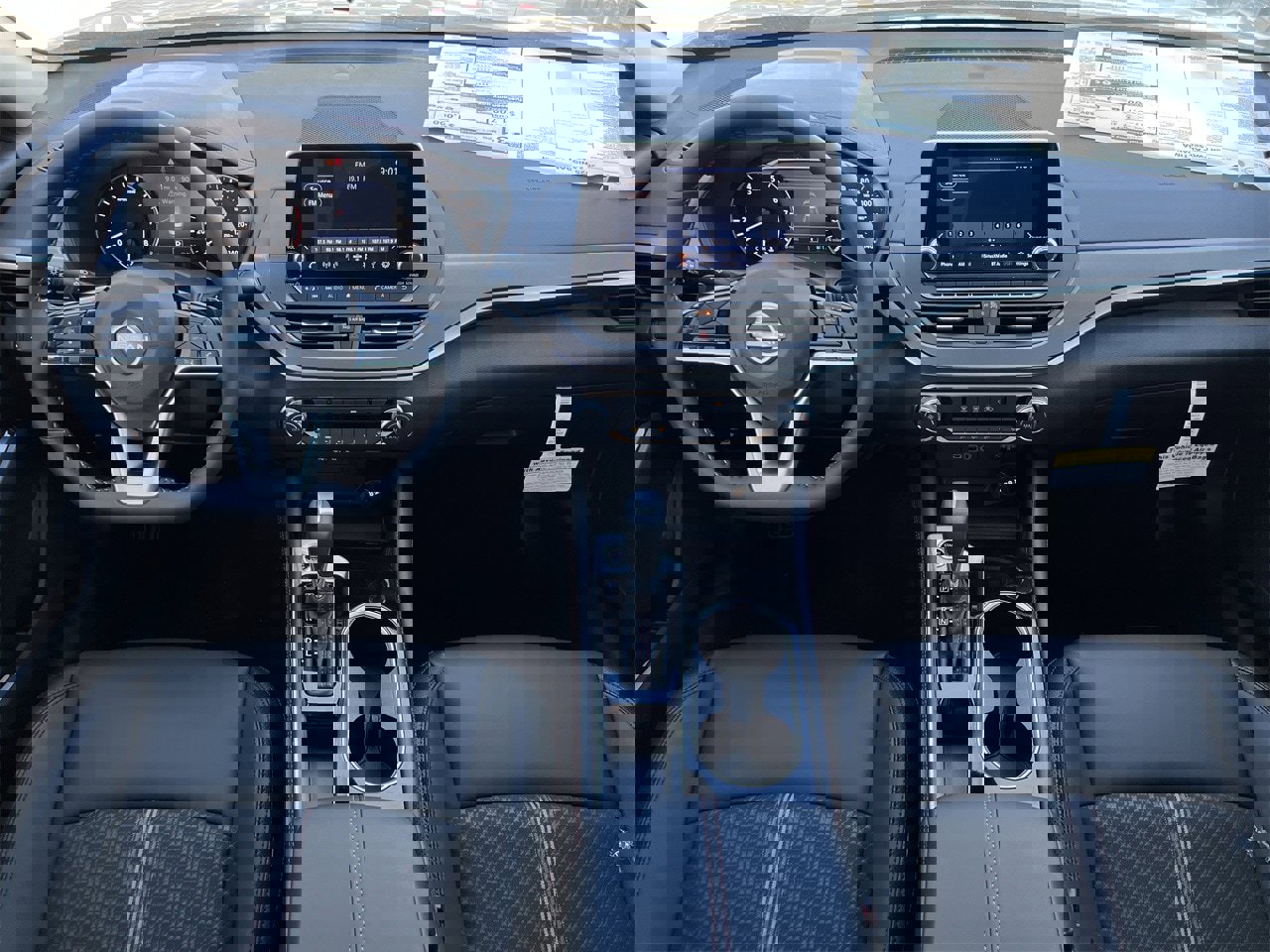 New 2025 Nissan Altima 2.5 SR image 9