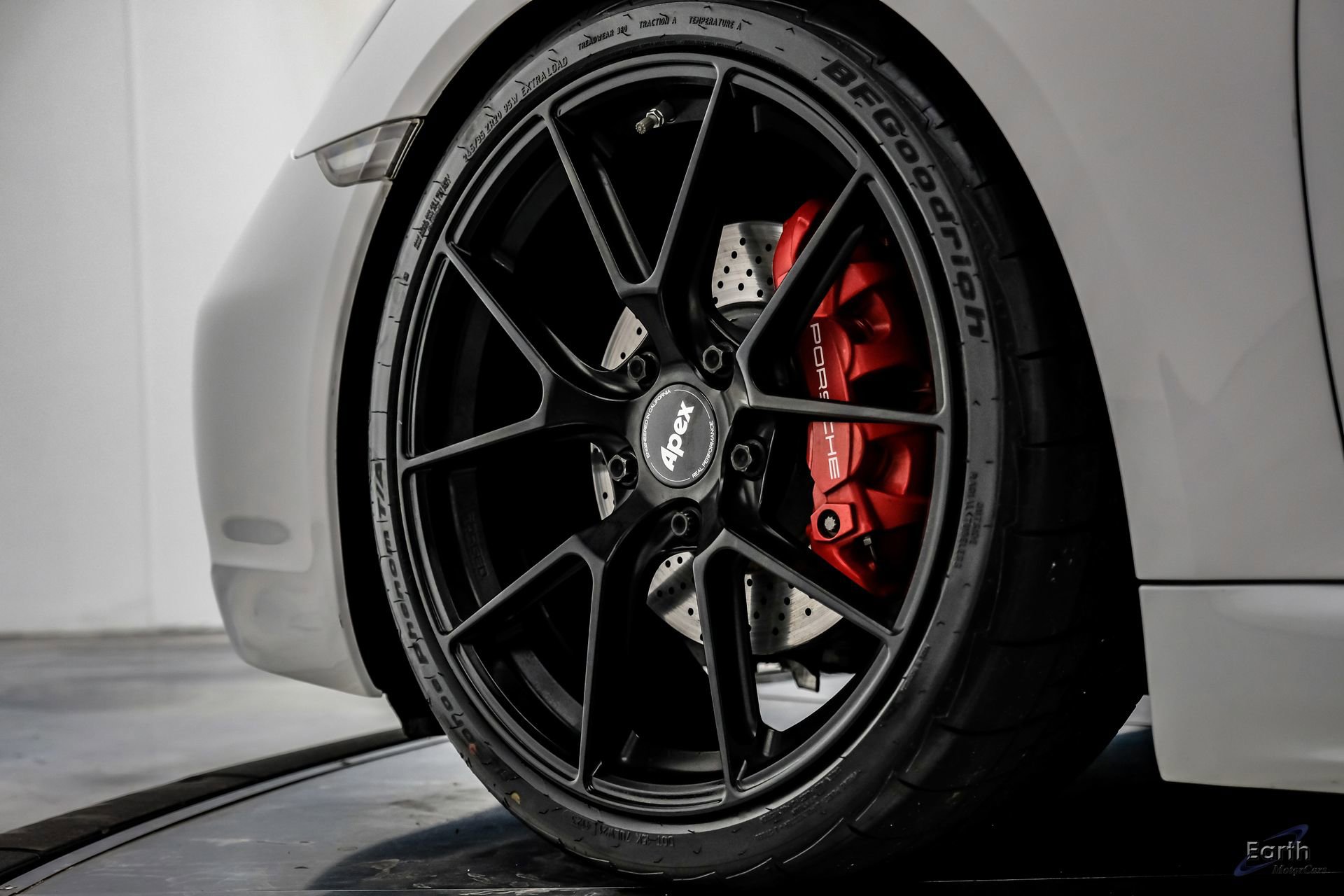 Used 2019 Porsche 718 Cayman GTS RWD image 92