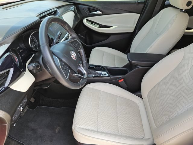 Used 2020 Buick Encore GX Essence FWD image 13