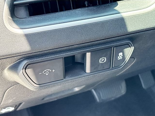 Used 2025 Kia K4 FWD image 10