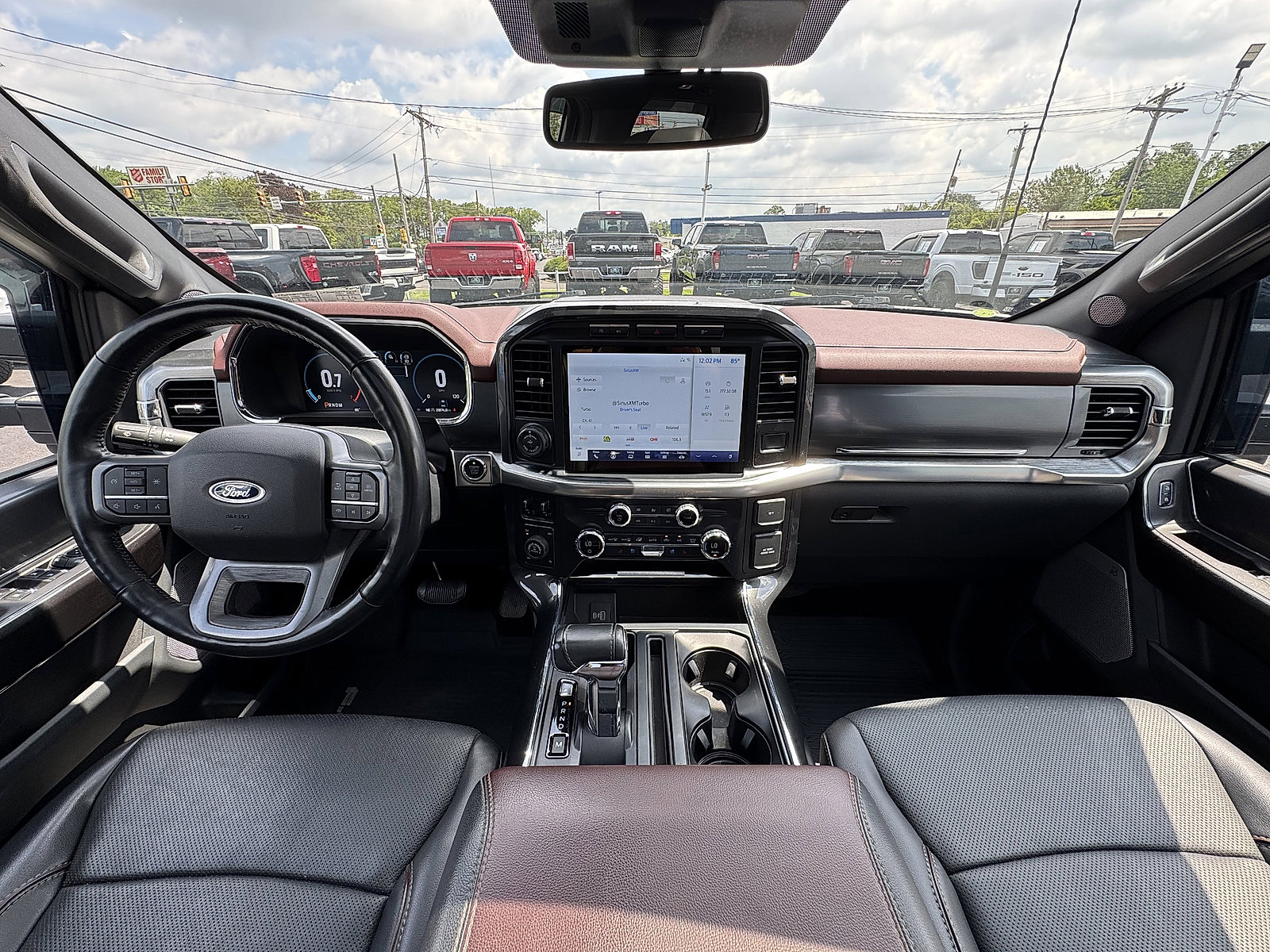 Used 2021 Ford F150 Lariat image 13